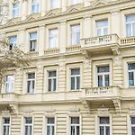 Washington-2 By Interhome Praga