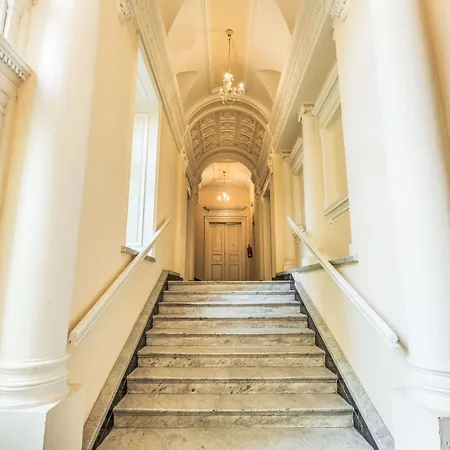 Washington-2 By Interhome * Praag