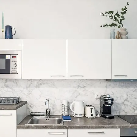 Washington-2 By Interhome * براغ